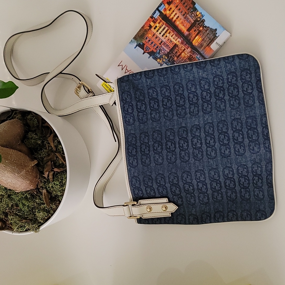 NWOT Vintage Gucci Denim Crossbody